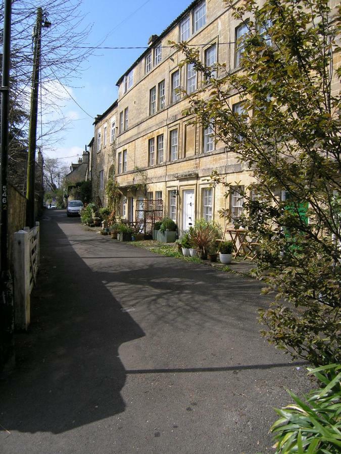38 Newtown Guest House Bradford-On-Avon ภายนอก รูปภาพ