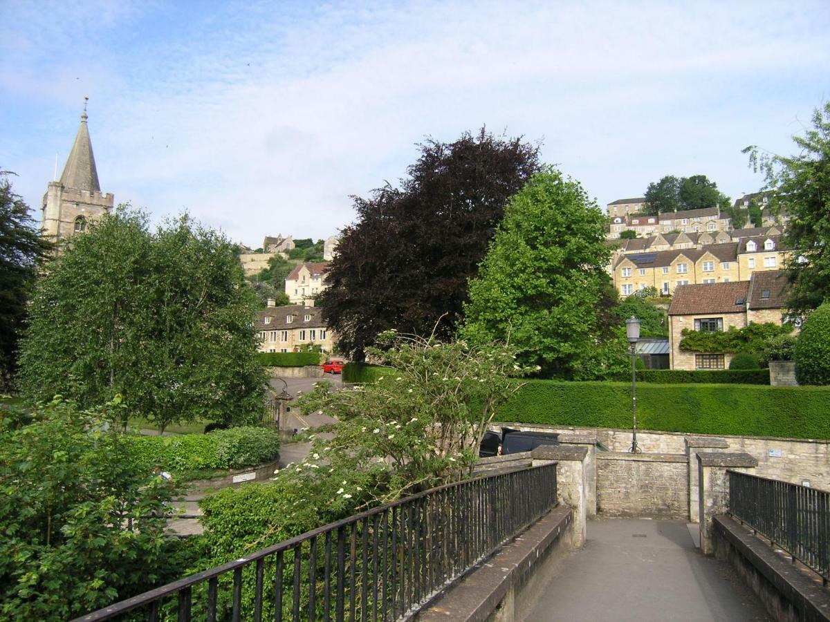 38 Newtown Guest House Bradford-On-Avon ภายนอก รูปภาพ